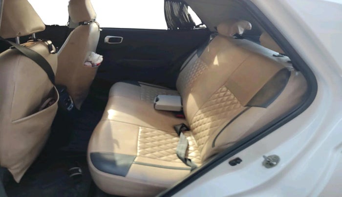 2021 Hyundai VENUE SX 1.5 (O) EXECUTIVE CRDI, Diesel, Manual, 52,822 km, interior