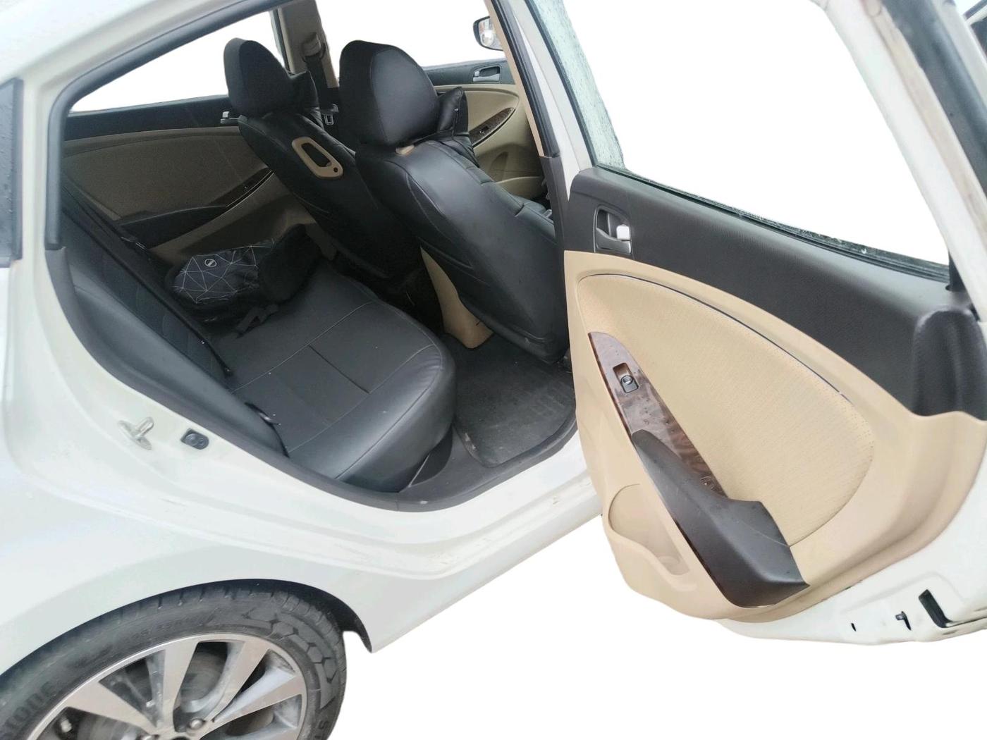 2016 Hyundai Verna 1.6 VTVT SX, Petrol, Manual, 67,274 km, interior