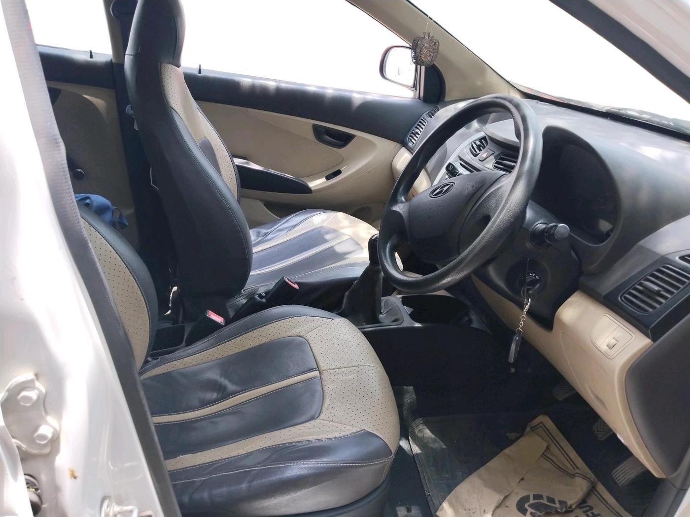 2013 Hyundai Eon ERA +, Petrol, Manual, 1 km, interior