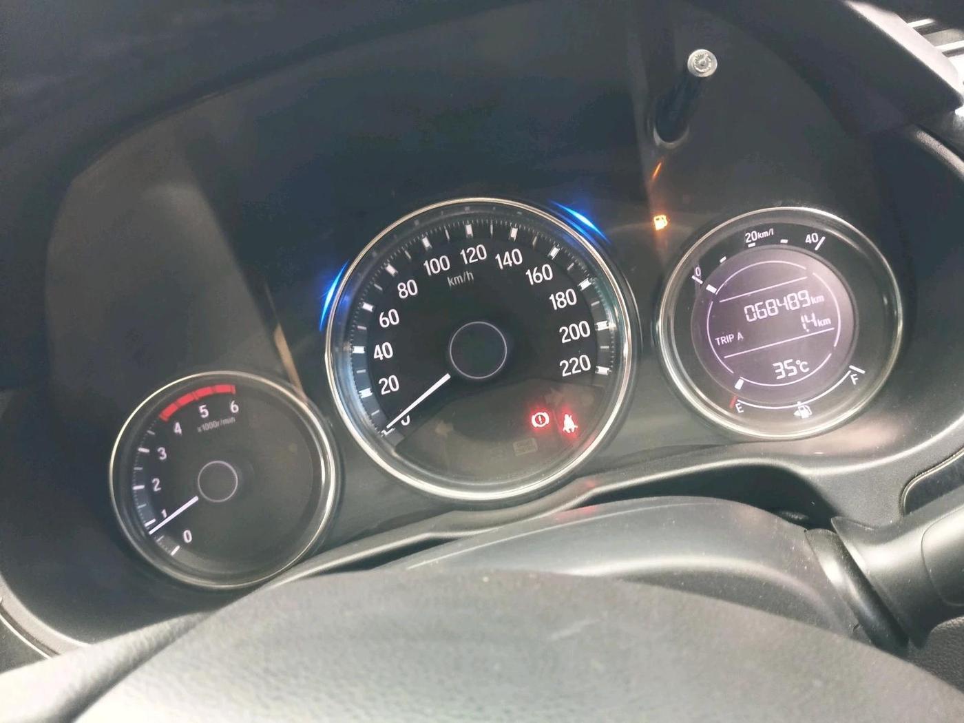 2019 Honda City 1.5L I-DTEC ZX, Diesel, Manual, 68,489 km, interior