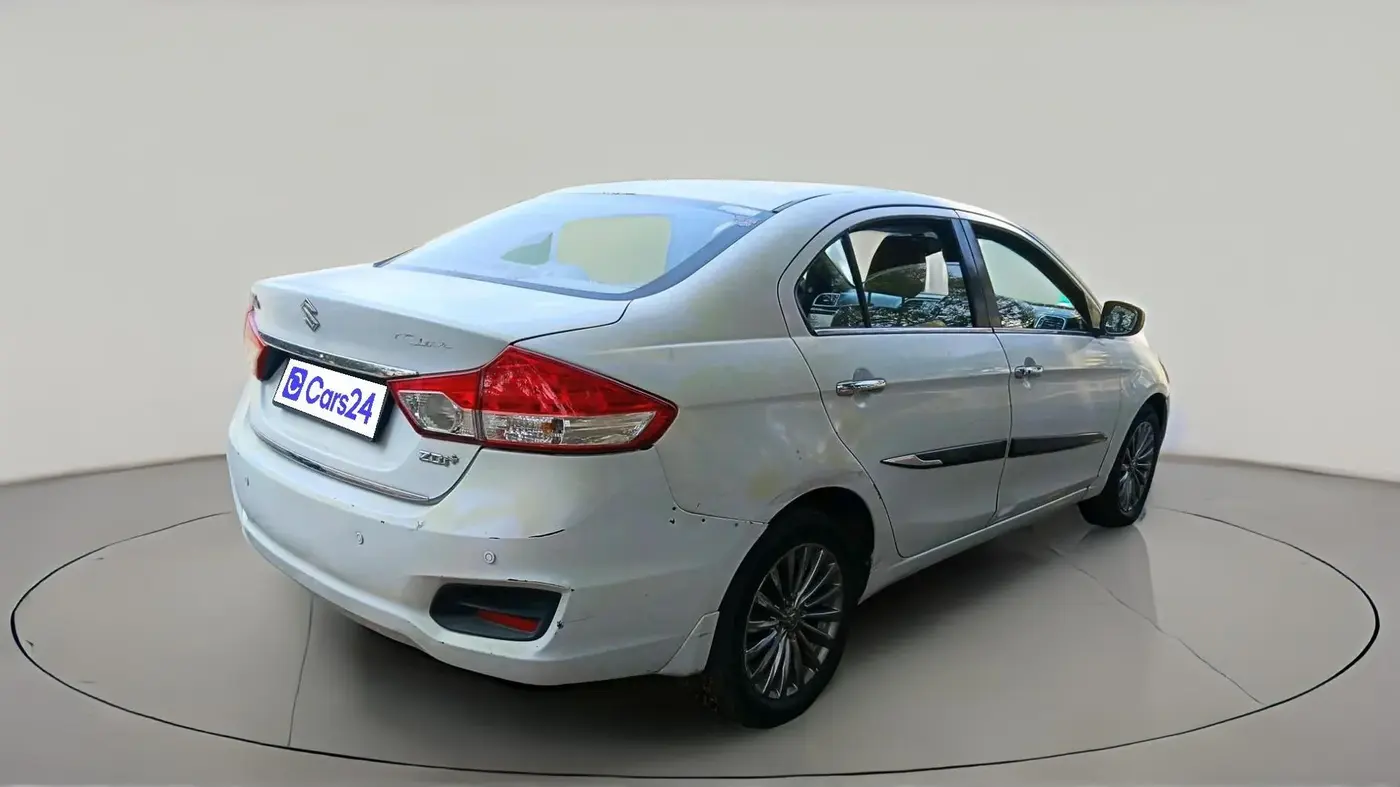 2015 Maruti Ciaz ZDI+, Diesel, Manual, 99,614 km, exterior
