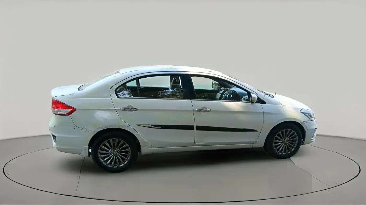 2015 Maruti Ciaz ZDI+, Diesel, Manual, 99,614 km, exterior