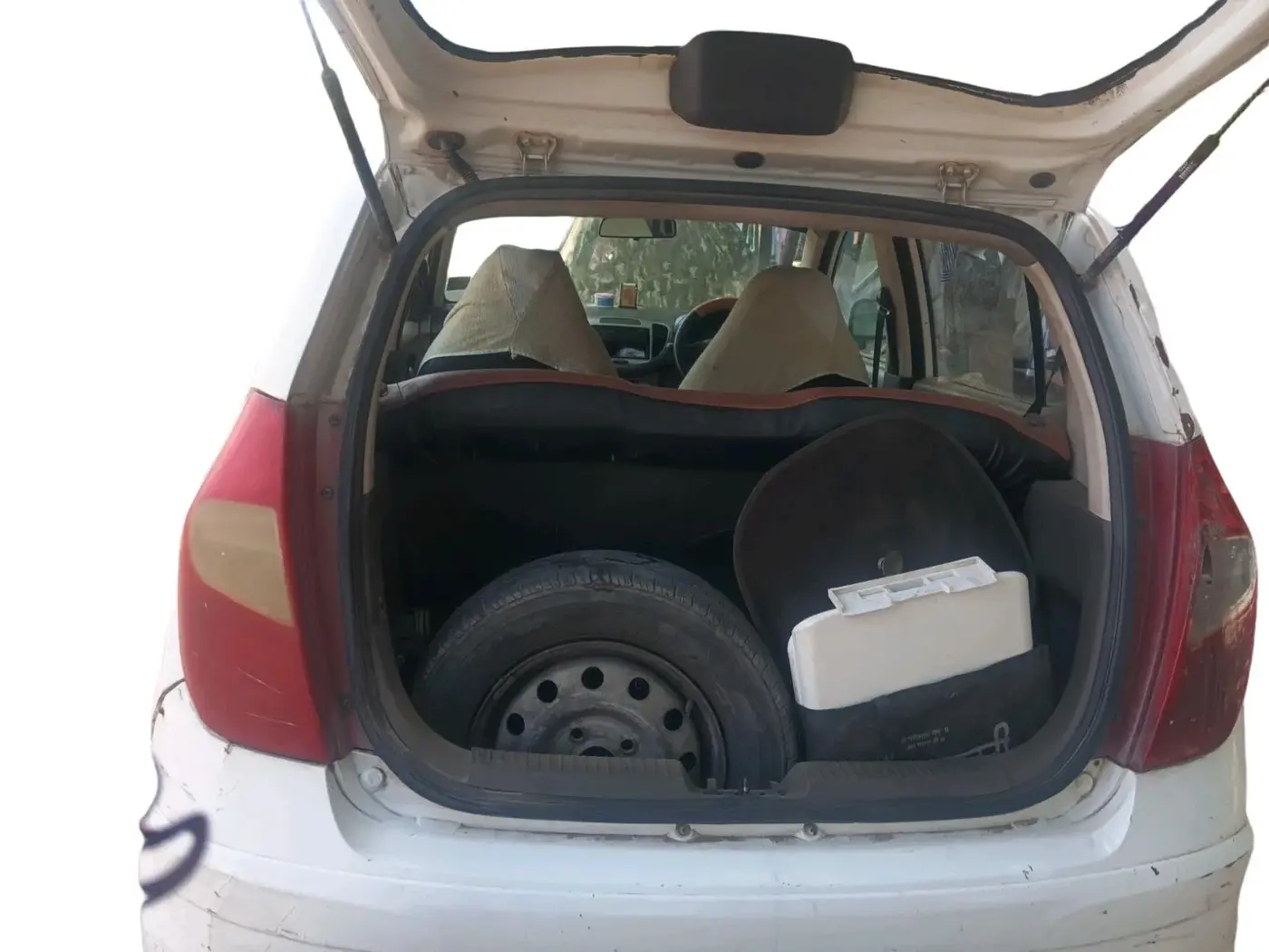2013 Hyundai i10 ERA 1.1, CNG, Manual, 72,732 km, exterior