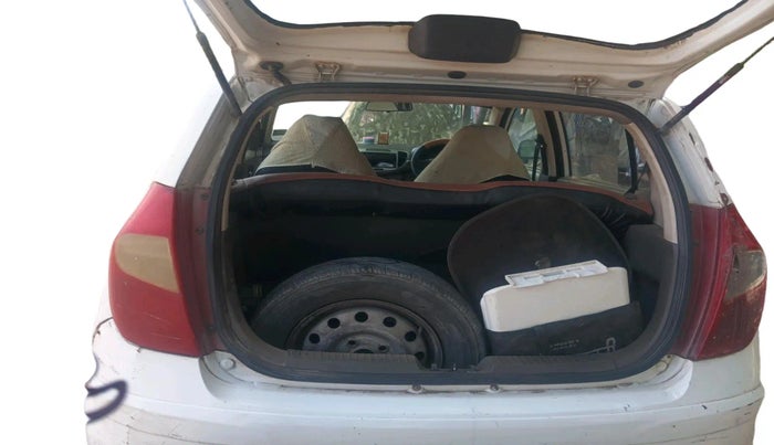 2013 Hyundai i10 ERA 1.1, CNG, Manual, 72,732 km, exterior