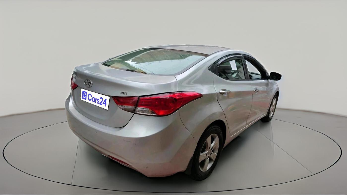 2014 Hyundai New Elantra 1.6 SX (O) MT CRDI, Diesel, Manual, 1,03,721 km, exterior