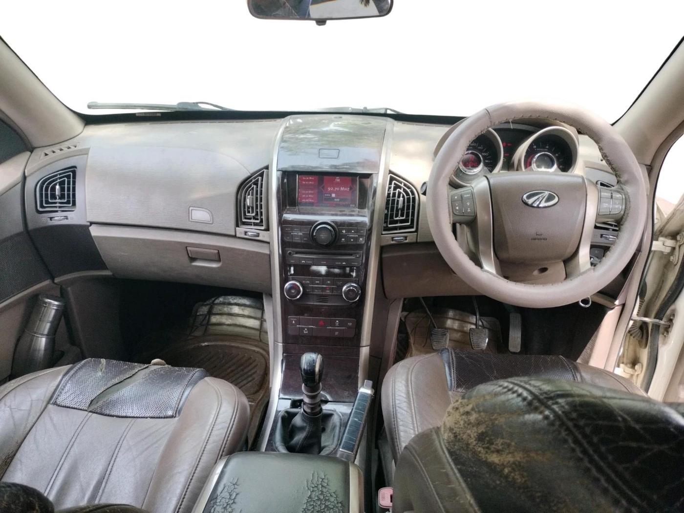 2012 Mahindra XUV500 W8, Diesel, Manual, 1,58,340 km, interior