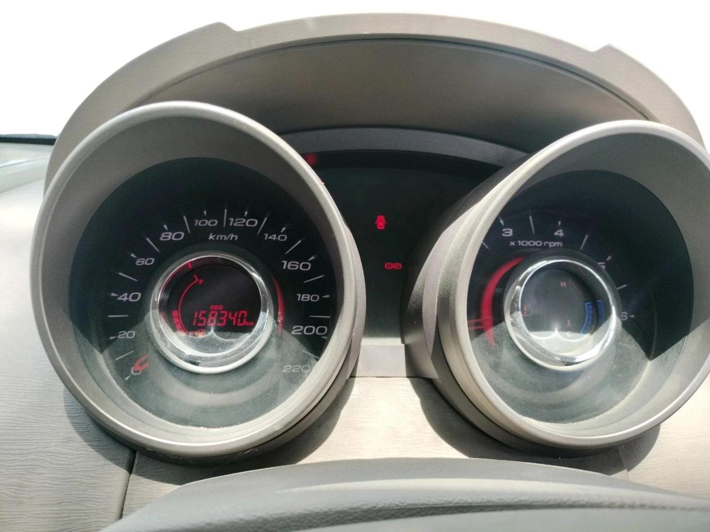 2012 Mahindra XUV500 W8, Diesel, Manual, 1,58,340 km, interior