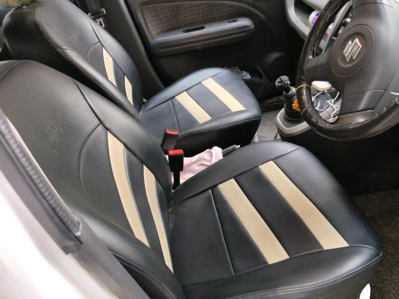 2013 Maruti Ritz VXI, Petrol, Manual, 47,605 km, interior