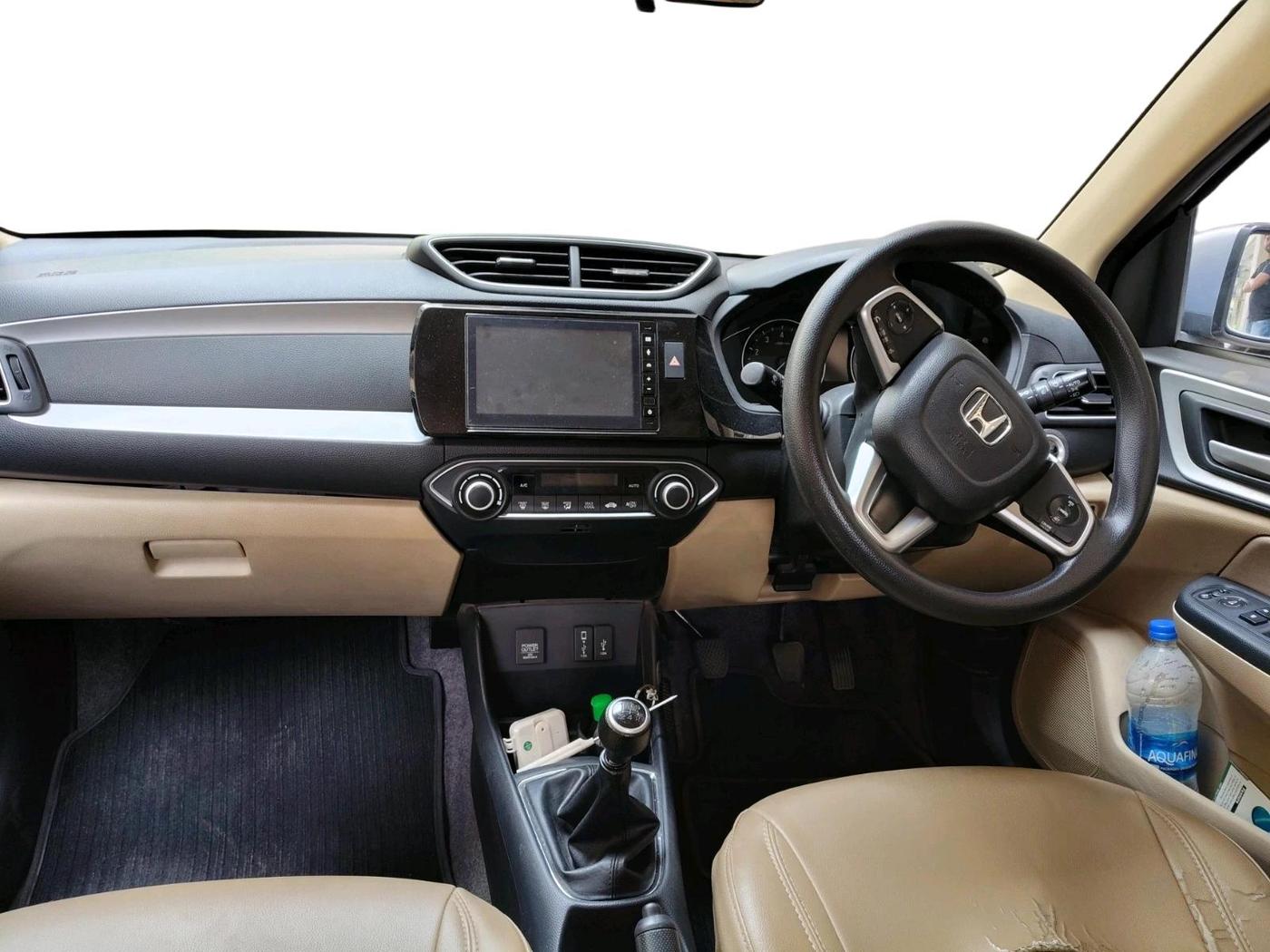 2021 Honda Amaze 1.2L I-VTEC VX, Petrol, Manual, 32,565 km, interior