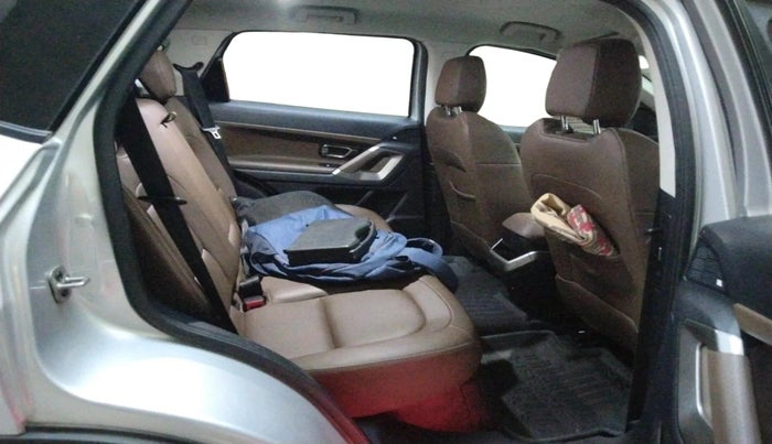 2019 Tata Harrier XZ 2.0L, Diesel, Manual, 44,446 km, interior