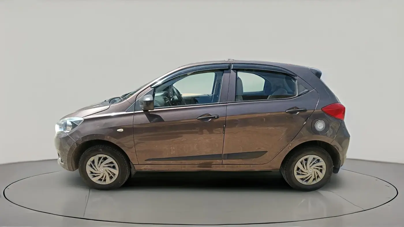2019 Tata Tiago XE PETROL, Petrol, Manual, 59,703 km, exterior
