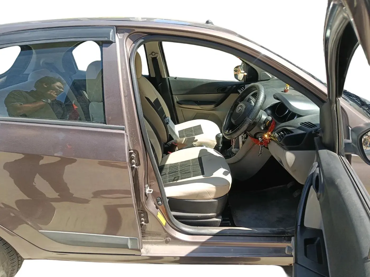 2019 Tata Tiago XE PETROL, Petrol, Manual, 59,703 km, interior