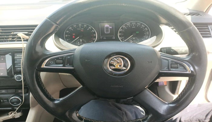 2015 Skoda Octavia ELEGANCE 2.0 TDI AT, Diesel, Automatic, 1,44,813 km, interior