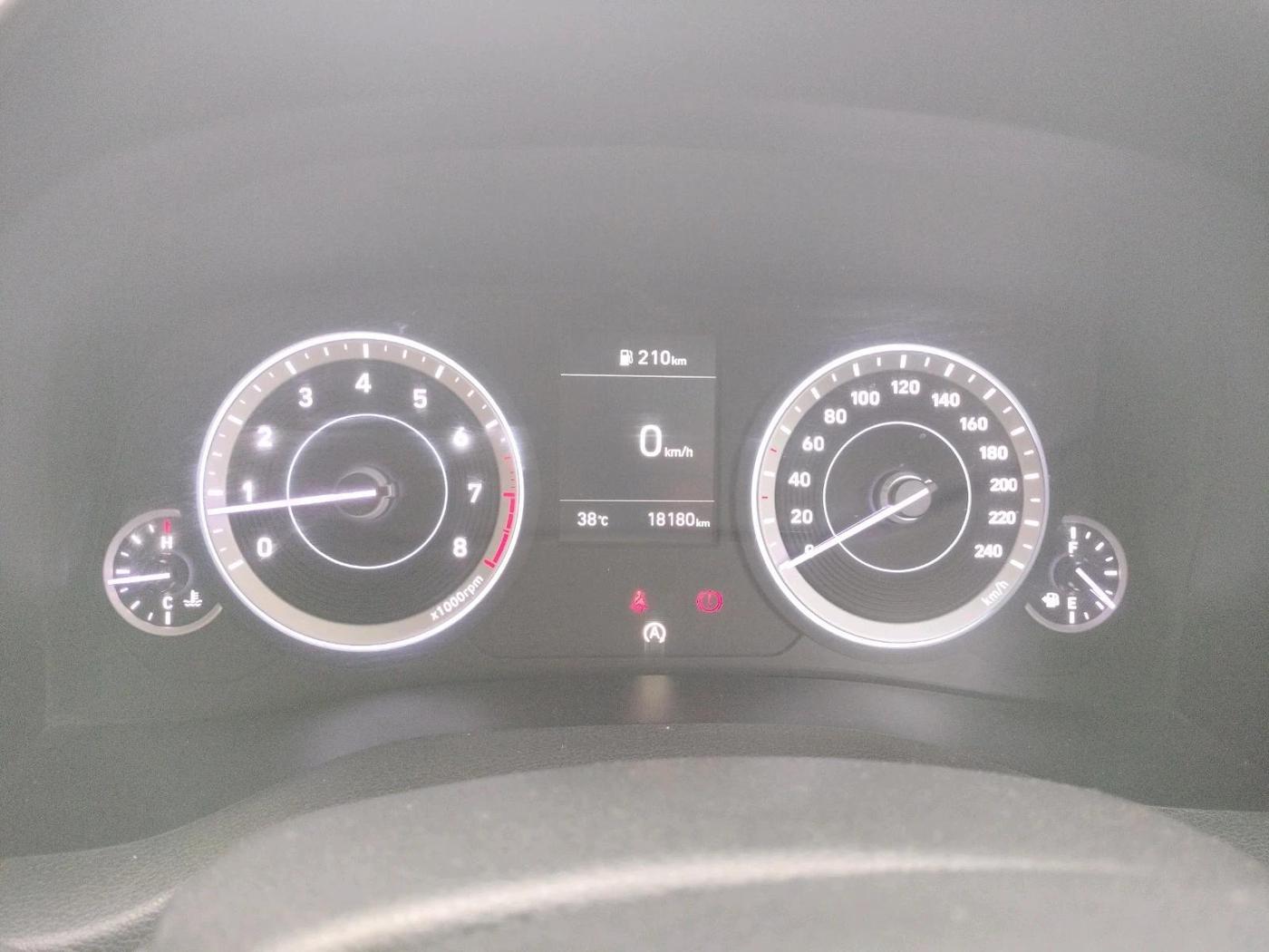 2023 Hyundai Creta SX 1.5 PETROL ADVENTURE EDITION , Petrol, Manual, 18,180 km, interior
