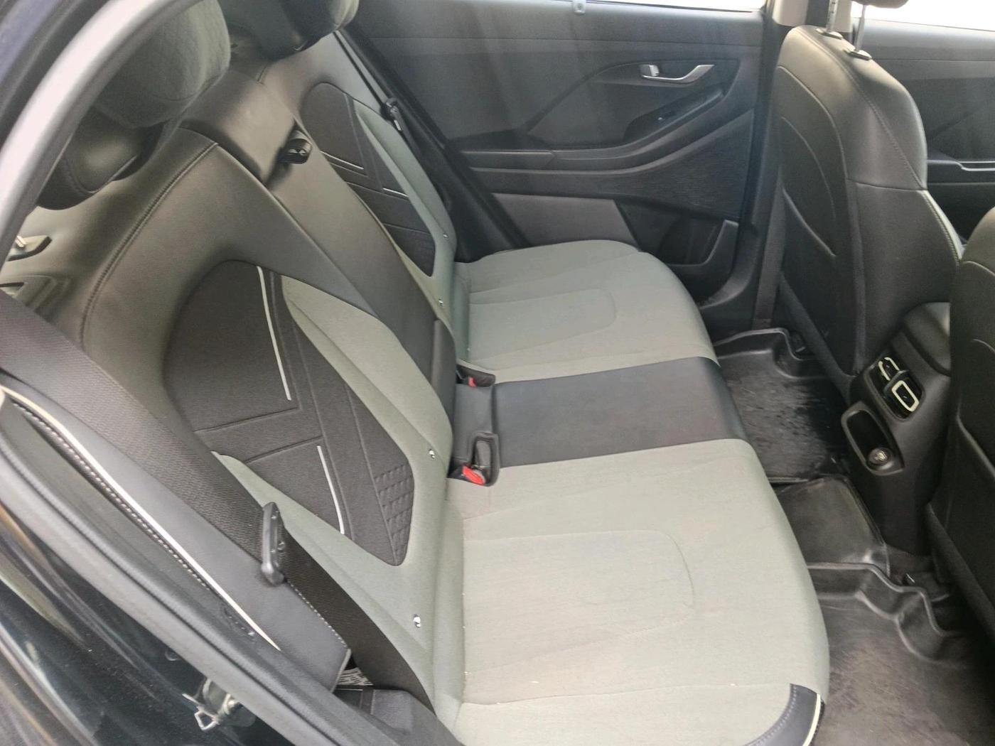 2023 Hyundai Creta SX 1.5 PETROL ADVENTURE EDITION , Petrol, Manual, 18,180 km, interior