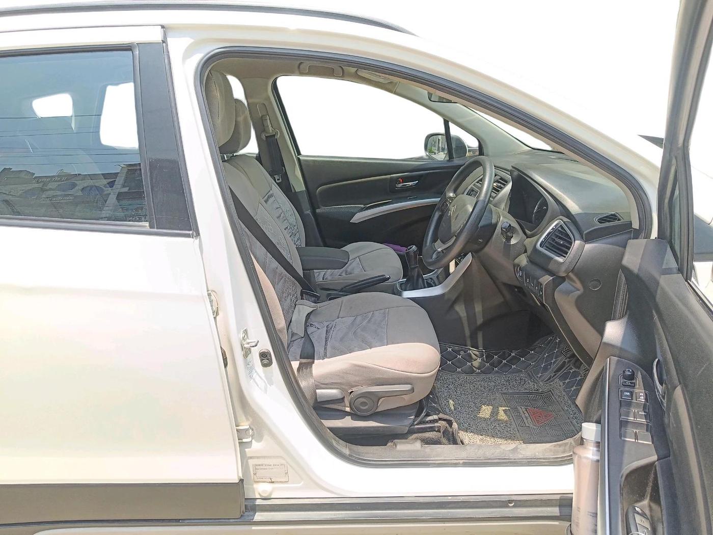 2018 Maruti S Cross ZETA 1.3, Diesel, Manual, 81,409 km, interior