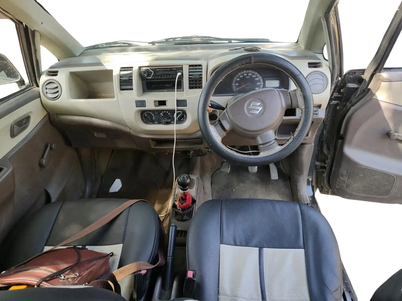 2013 Maruti Zen Estilo LX, Petrol, Manual, 1,29,505 km, interior
