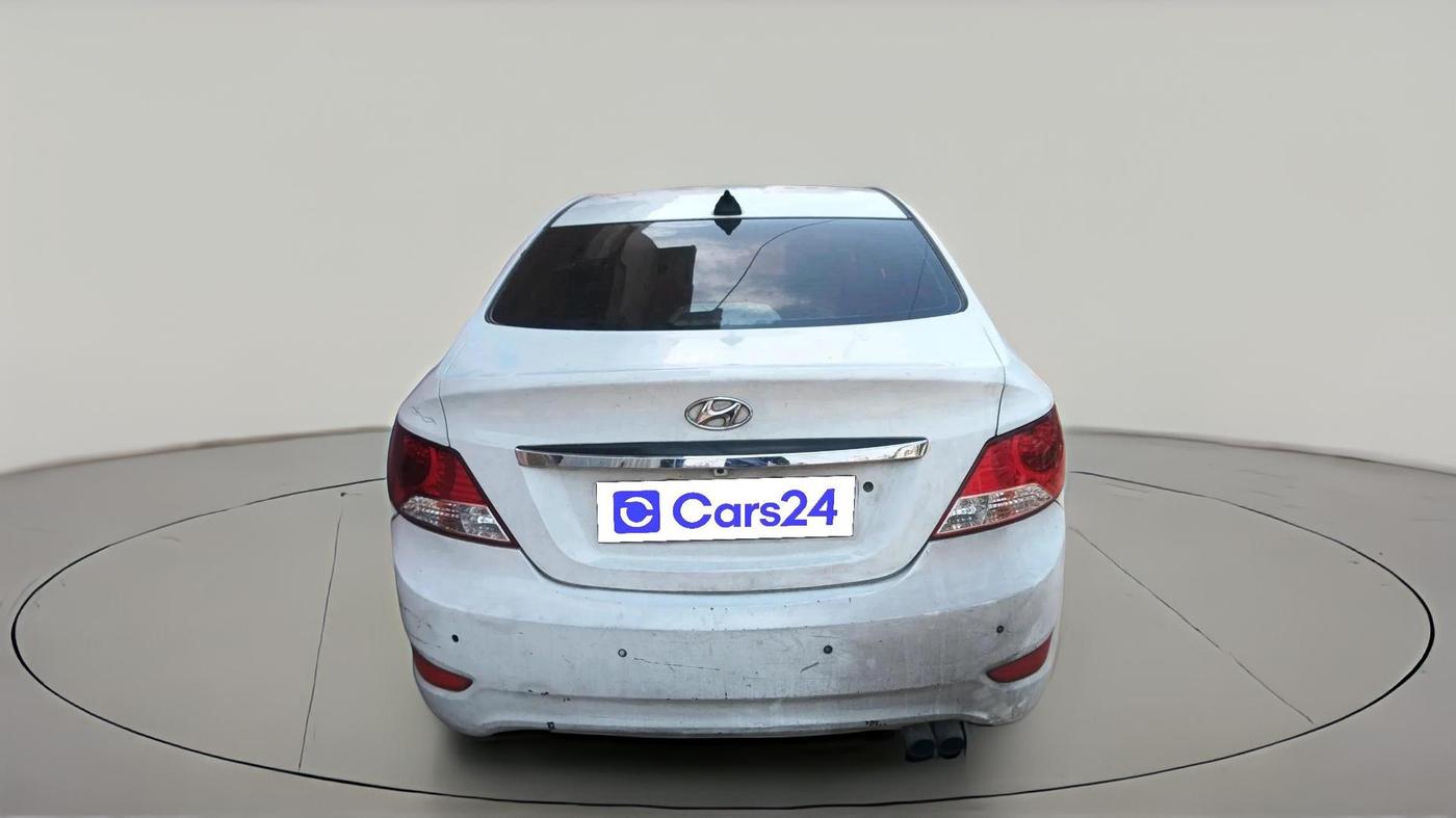 2012 Hyundai Verna FLUIDIC 1.6 CRDI SX, Diesel, Manual, 9,00,001 km, exterior