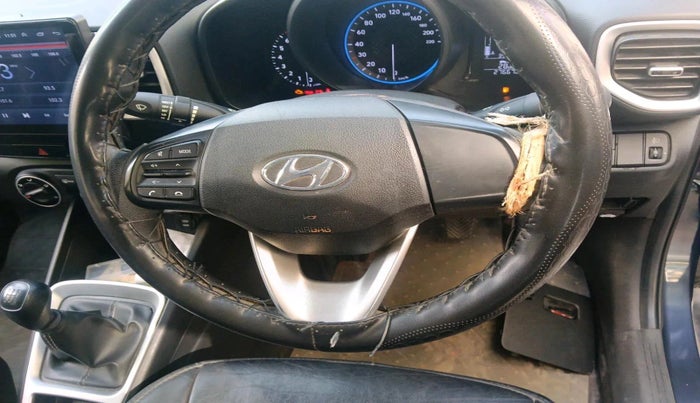 2020 Hyundai VENUE S 1.2, Petrol, Manual, 27,667 km, interior