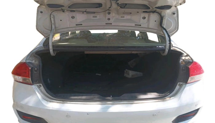 2015 Maruti Ciaz VDI +, Diesel, Manual, 98,888 km, exterior