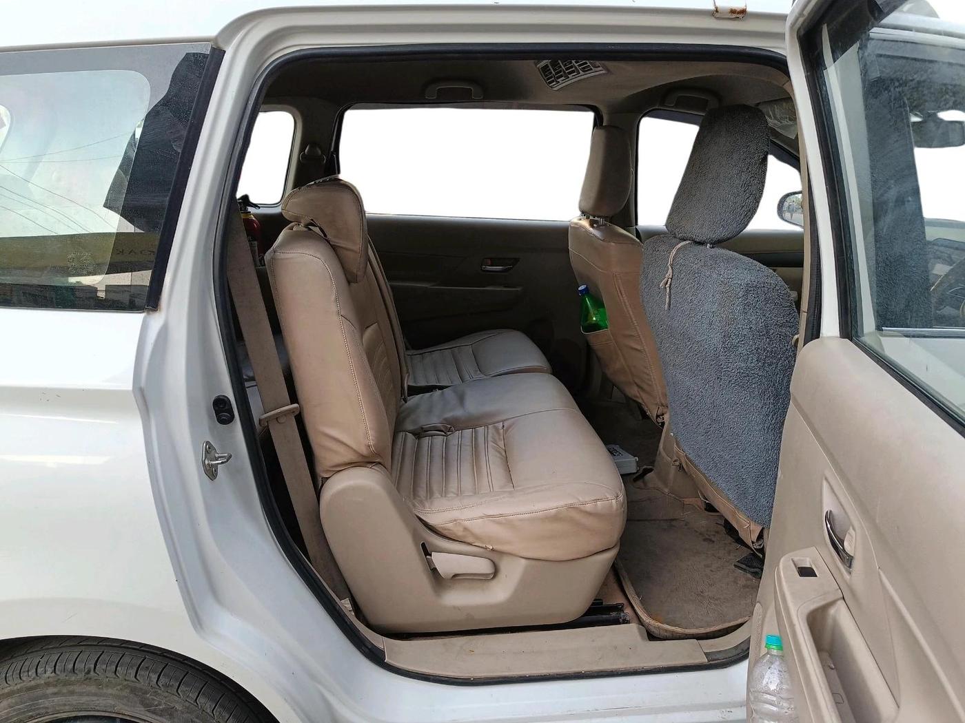 2023 Maruti Ertiga   VXI (O) CNG, CNG, Manual, 96,498 km, interior