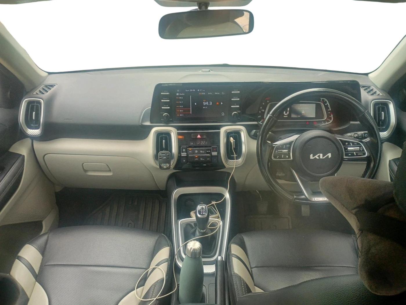 2022 KIA SONET HTX 1.5, Diesel, Manual, 1,17,596 km, interior