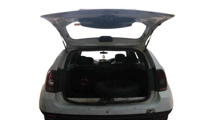 2015 Renault Duster 85 PS RXL DIESEL, Diesel, Manual, 1,22,351 km, exterior