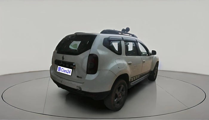 2015 Renault Duster 85 PS RXL DIESEL, Diesel, Manual, 1,22,351 km, exterior