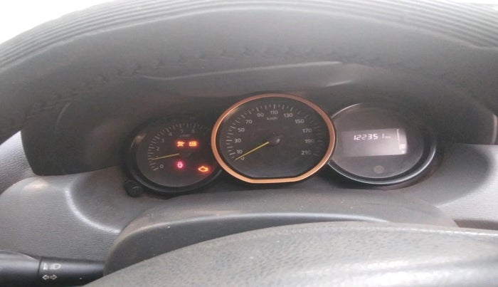 2015 Renault Duster 85 PS RXL DIESEL, Diesel, Manual, 1,22,351 km, interior