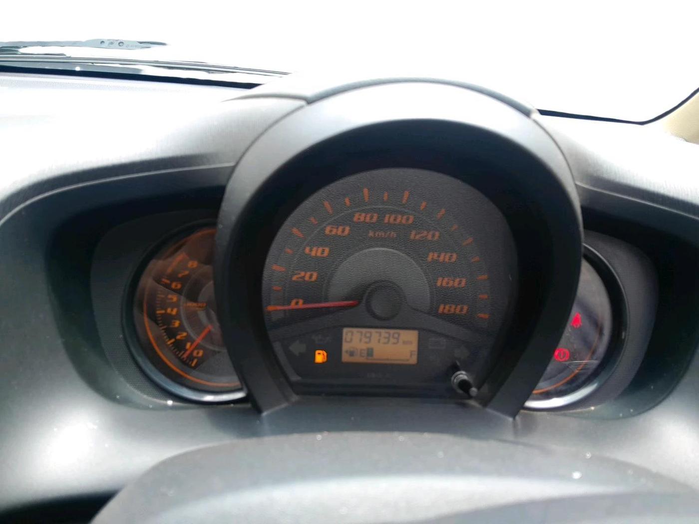 2014 Honda Amaze 1.2L I-VTEC S, Petrol, Manual, 79,739 km, interior