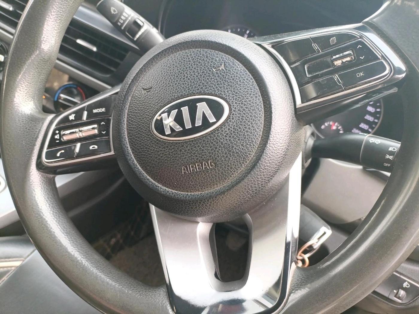2020 KIA SELTOS HTE 1.5 DIESEL, Diesel, Manual, 35,458 km, interior