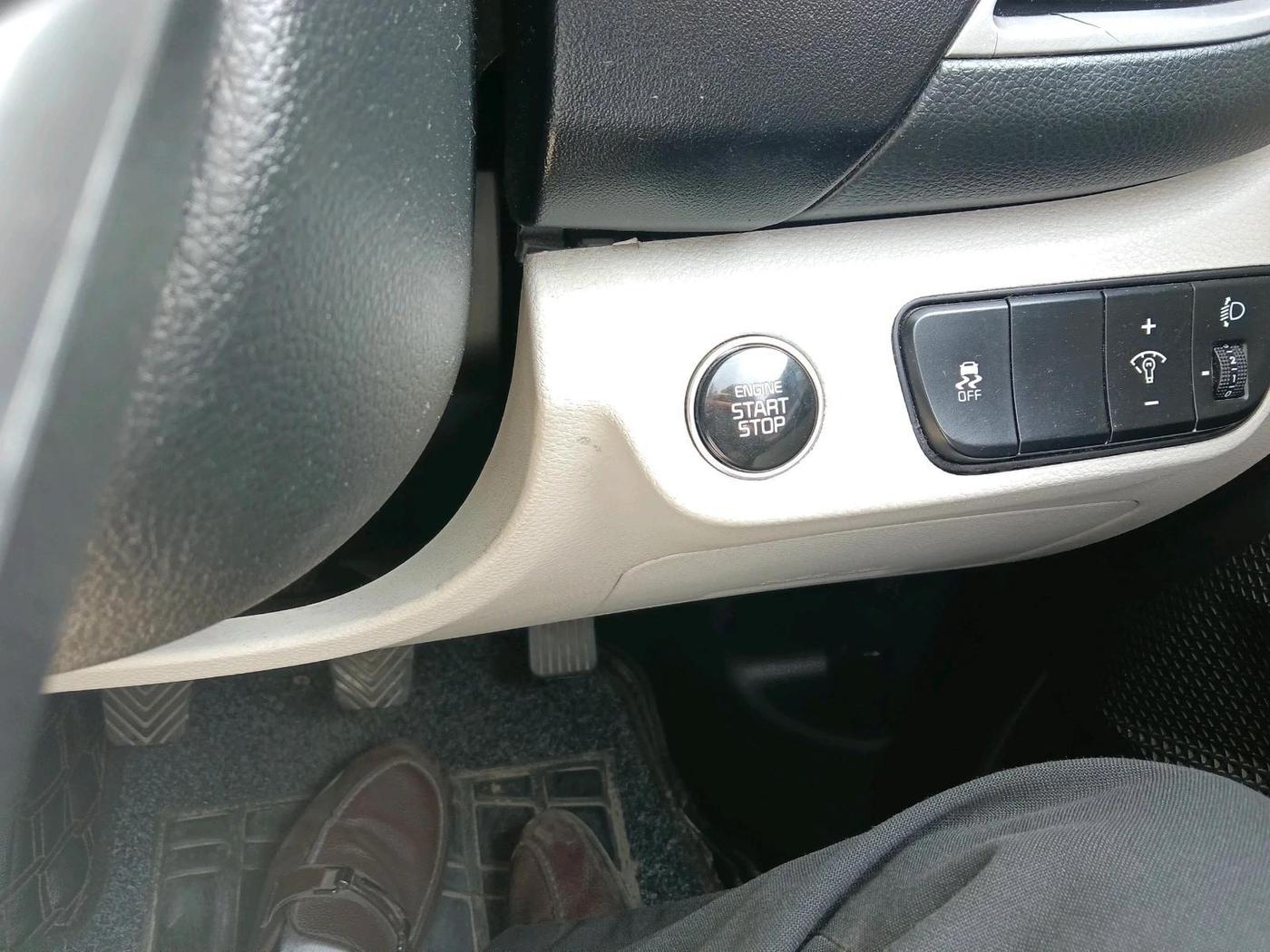 2021 KIA SELTOS HTX 1.5 PETROL, Petrol, Manual, 77,568 km, interior