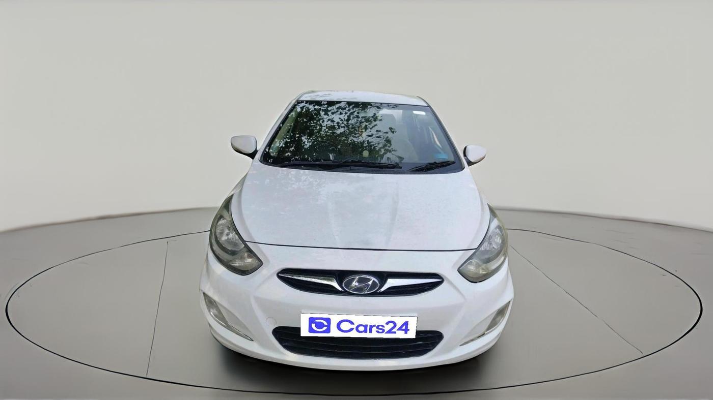 2014 Hyundai Verna FLUIDIC 1.6 CRDI SX, Diesel, Manual, 1,43,621 km, exterior