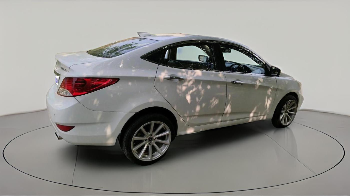 2014 Hyundai Verna FLUIDIC 1.6 CRDI SX, Diesel, Manual, 1,43,621 km, exterior