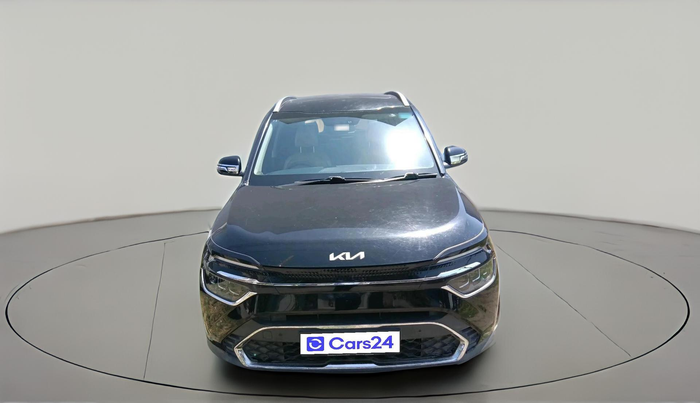 2022 KIA CARENS LUXURY PLUS 1.4 PETROL 7 STR, Petrol, Manual, 32,652 km, exterior