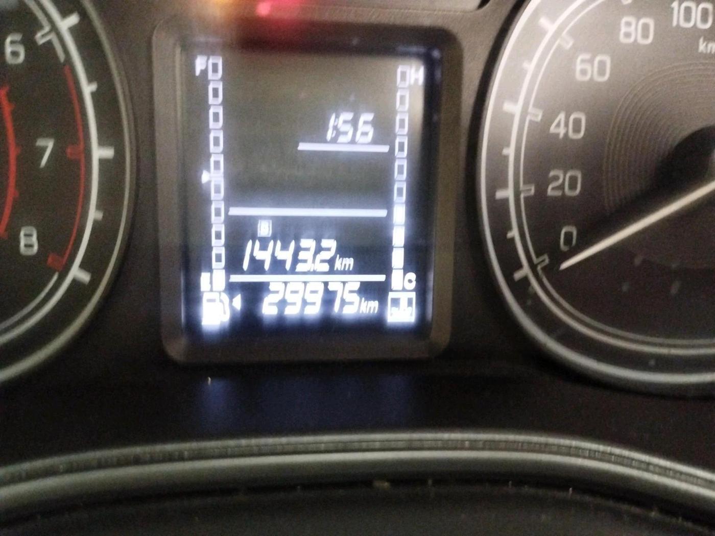 2021 Maruti Vitara Brezza LXI, Petrol, Manual, 29,975 km, interior