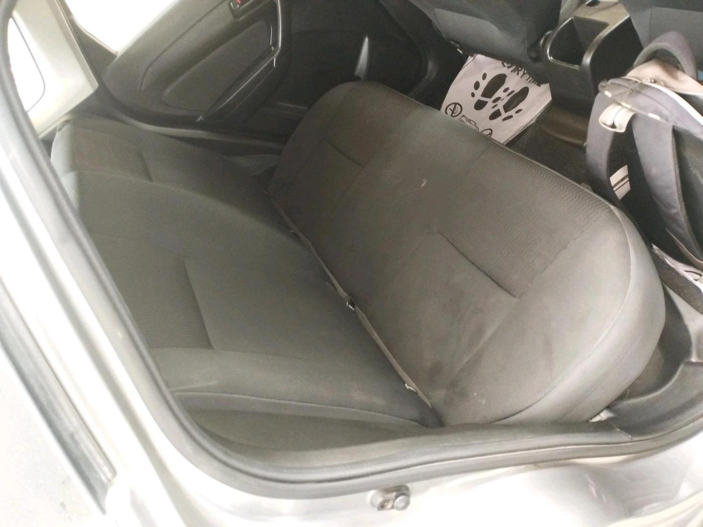 2021 Maruti Vitara Brezza LXI, Petrol, Manual, 29,975 km, interior