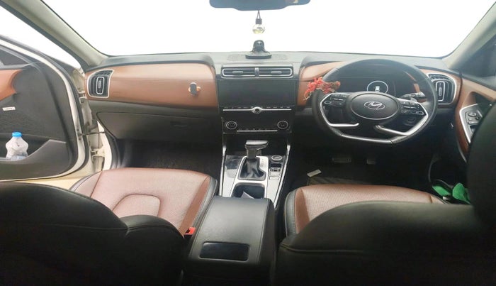 2022 Hyundai ALCAZAR PLATINUM(O) 7STR 1.5 AT, Diesel, Automatic, 60,251 km, interior