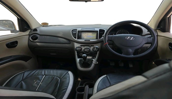 2014 Hyundai i10 MAGNA 1.1, Petrol, Manual, 31,382 km, interior