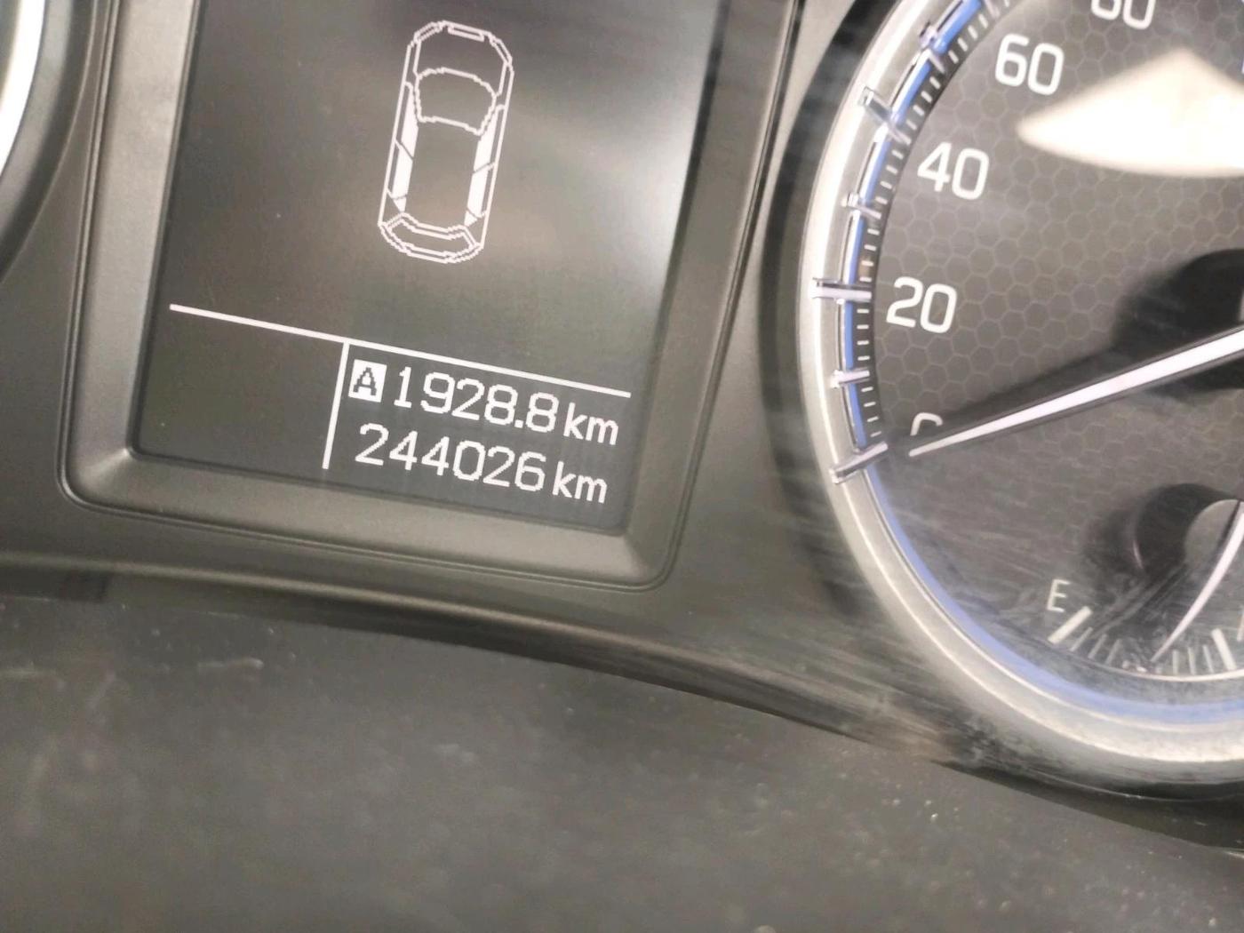2017 Maruti S Cross ALPHA 1.3, Diesel, Manual, 2,44,026 km, interior
