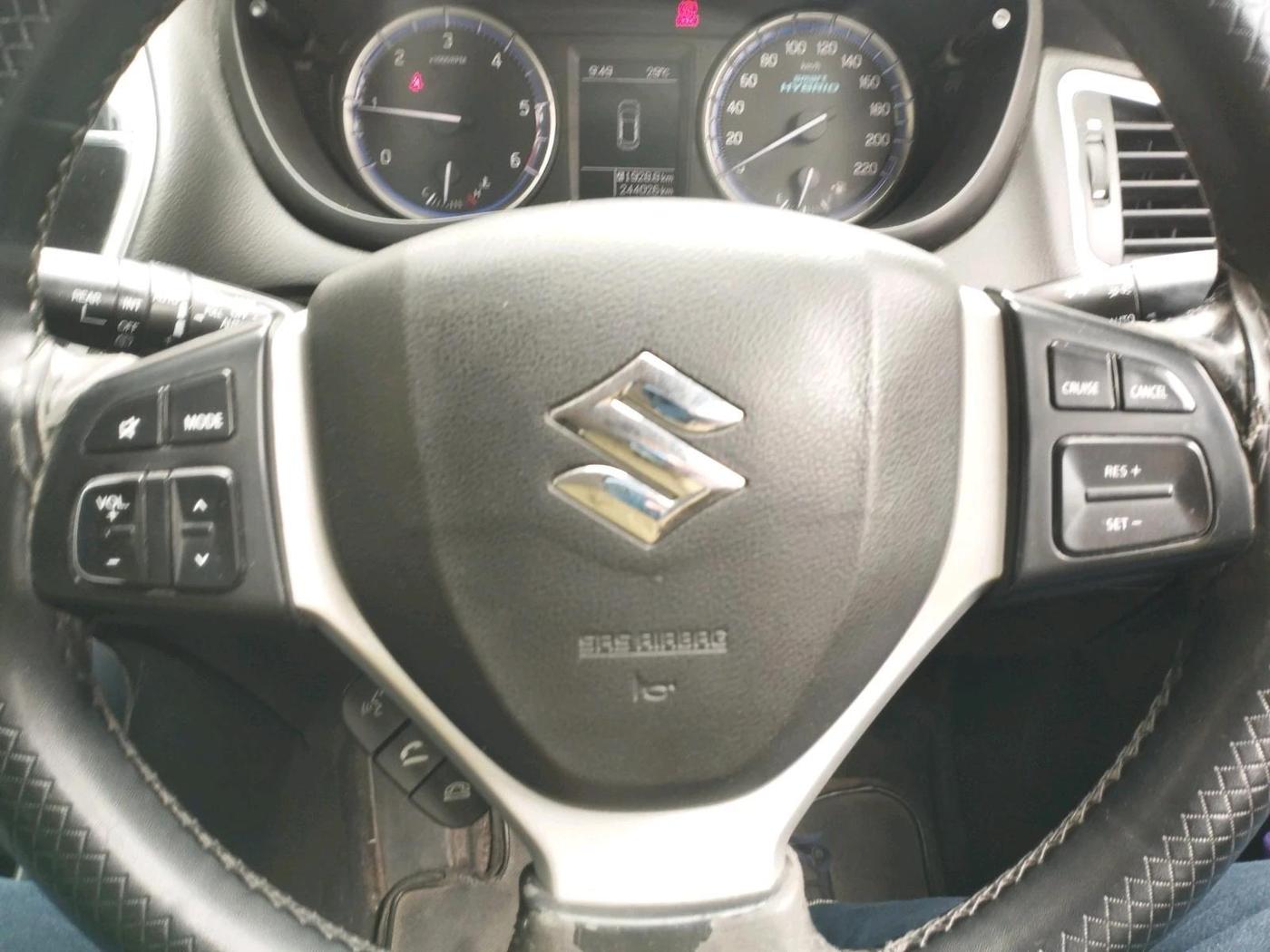 2017 Maruti S Cross ALPHA 1.3, Diesel, Manual, 2,44,026 km, interior
