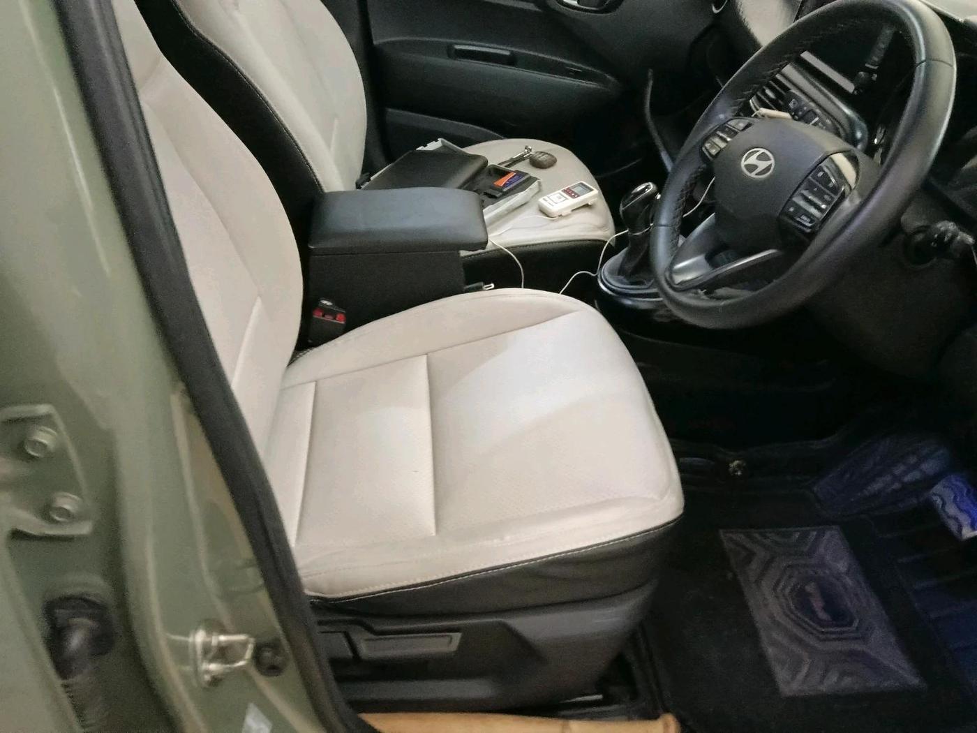 2023 Hyundai EXTER SX(O) CONNECT 1.2 AMT, Petrol, Automatic, 28,804 km, interior