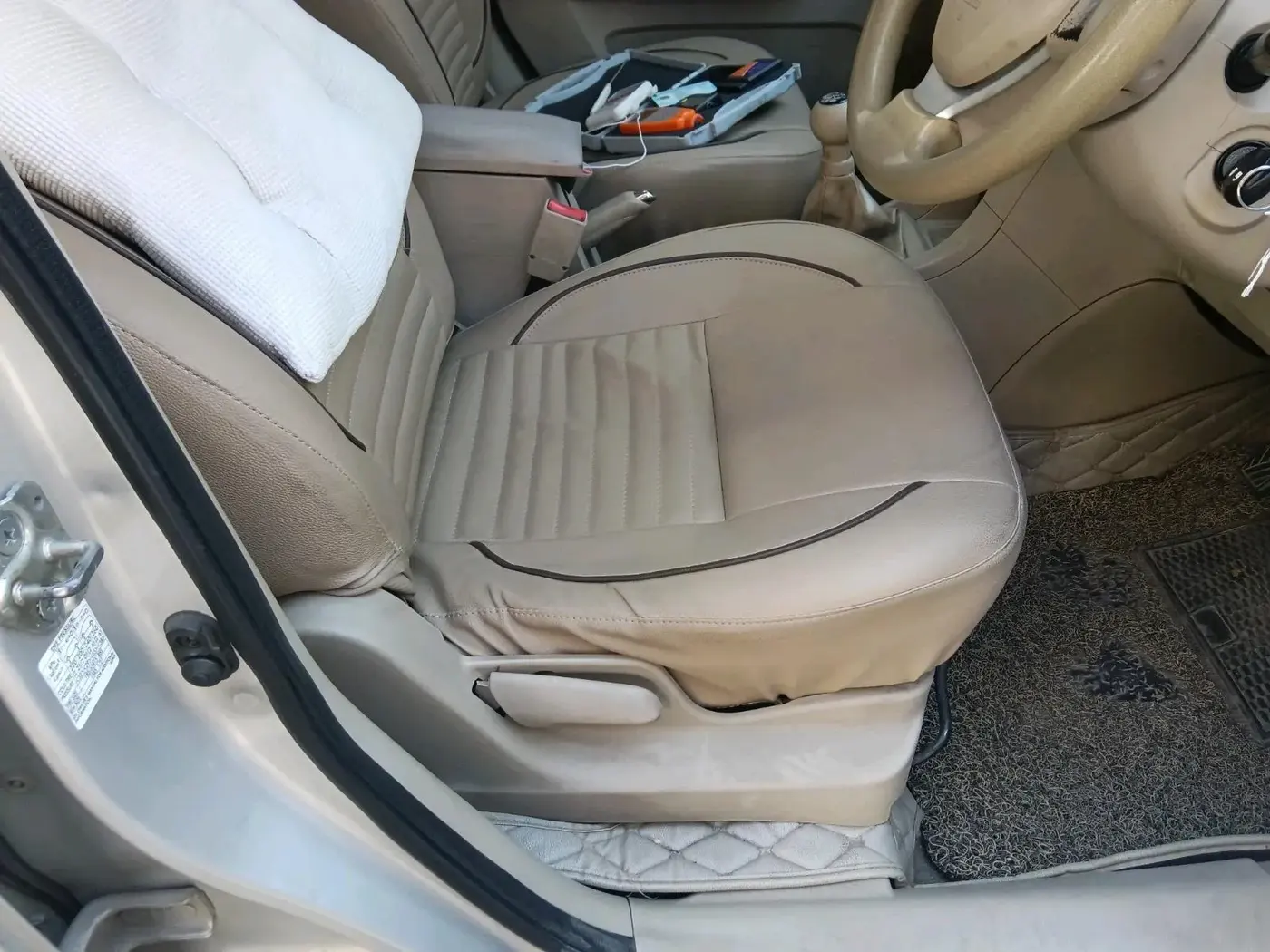 2017 Maruti Ertiga VDI SHVS, Diesel, Manual, 1,27,227 km, interior