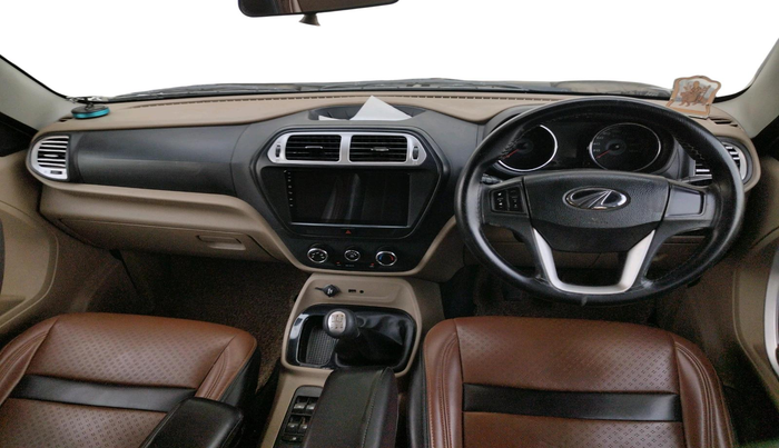 2015 Mahindra TUV300 T8, Diesel, Manual, 1,32,636 km, interior