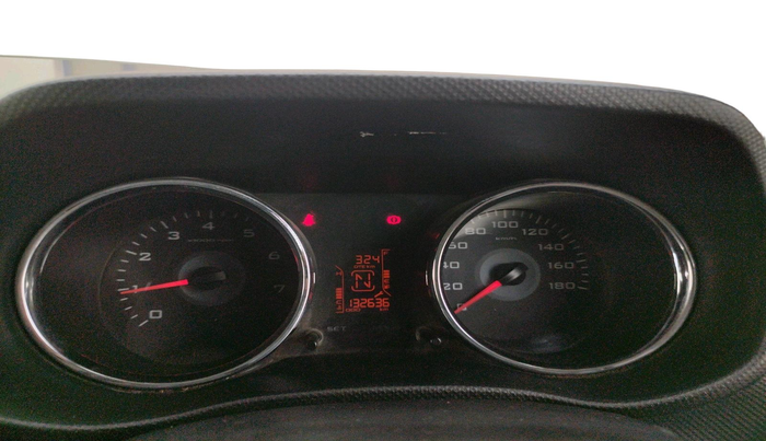 2015 Mahindra TUV300 T8, Diesel, Manual, 1,32,636 km, interior