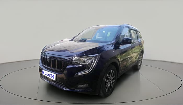 2022 Mahindra XUV700 AX 7 LUXURY P AT 7 STR, Petrol, Automatic, 27,900 km, exterior