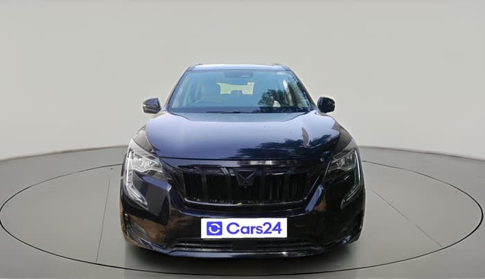 2022 Mahindra XUV700 AX 7 LUXURY P AT 7 STR, Petrol, Automatic, 27,900 km, exterior