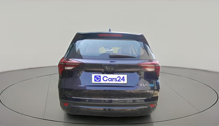 2022 Mahindra XUV700 AX 7 LUXURY P AT 7 STR, Petrol, Automatic, 27,900 km, exterior