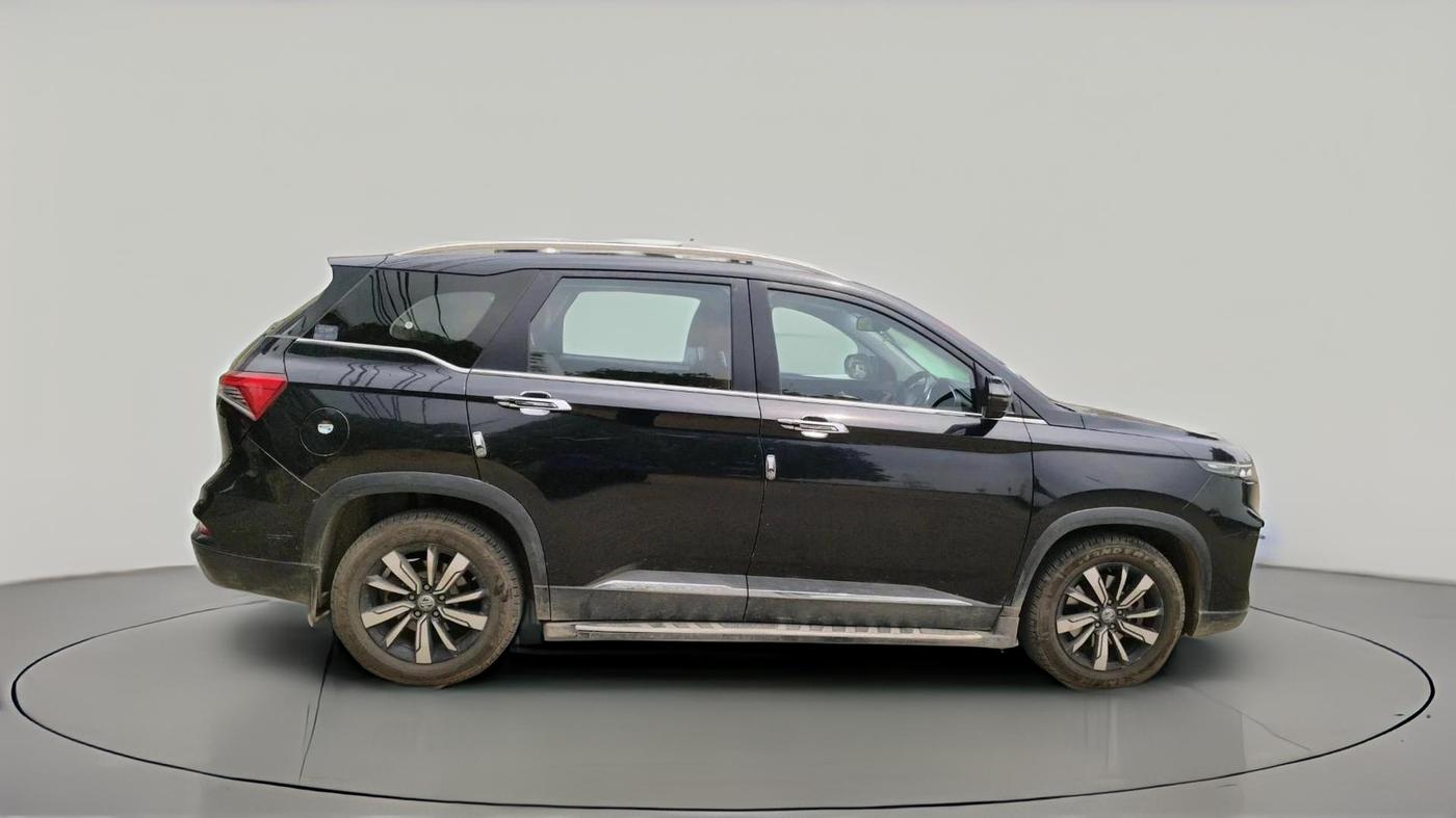 2020 MG HECTOR PLUS SHARP 2.0 DIESEL TURBO MT 6-STR, Diesel, Manual, 97,344 km, exterior