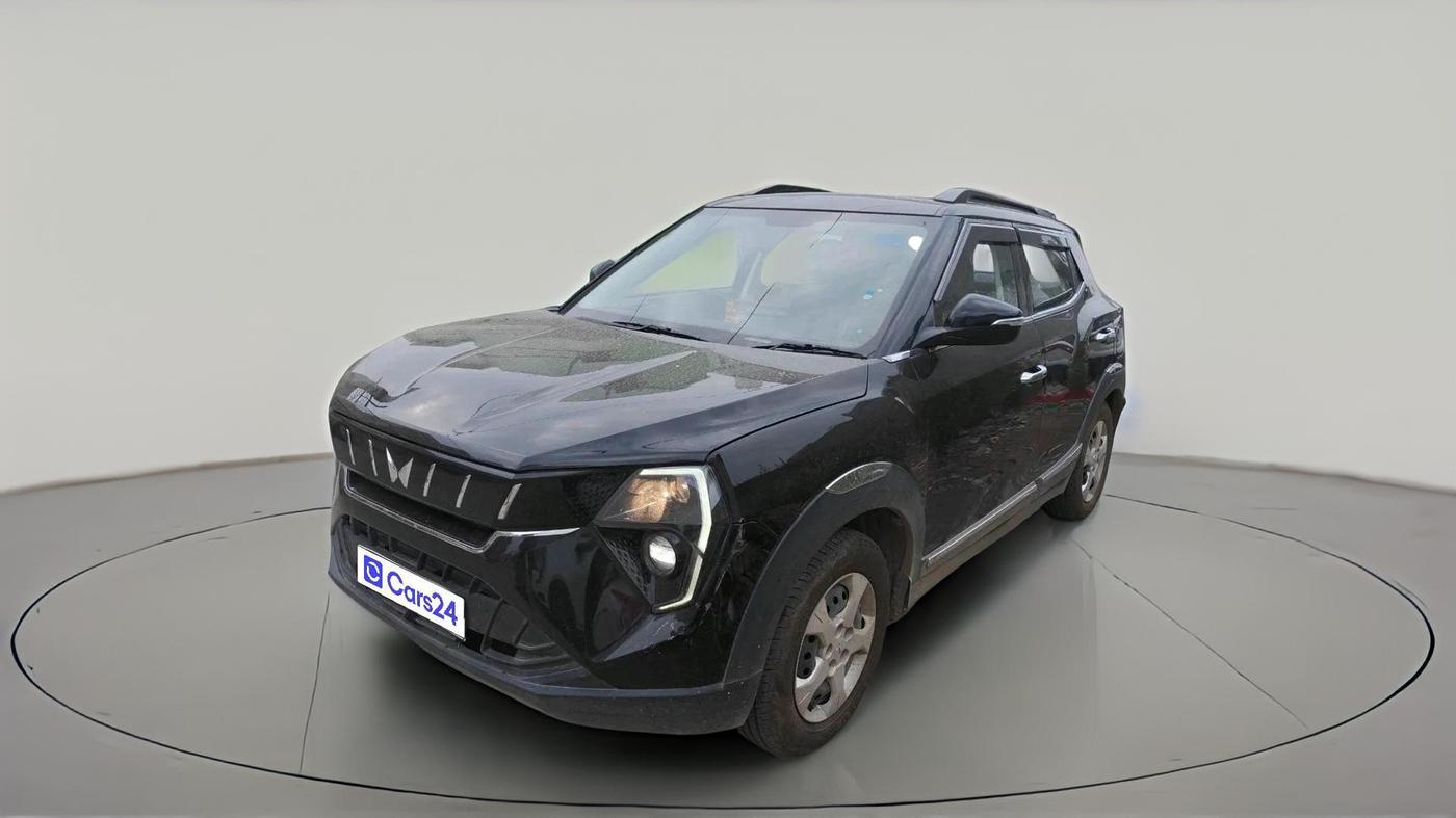 2025 Mahindra XUV 3XO MX2 Pro 1.2 L TCMPFi, Petrol, Manual, 12,701 km, exterior